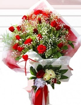 Kız isteme buketi çiçeği 41 güllü  Batıkent Ankara İnternetten çiçek siparişi  
